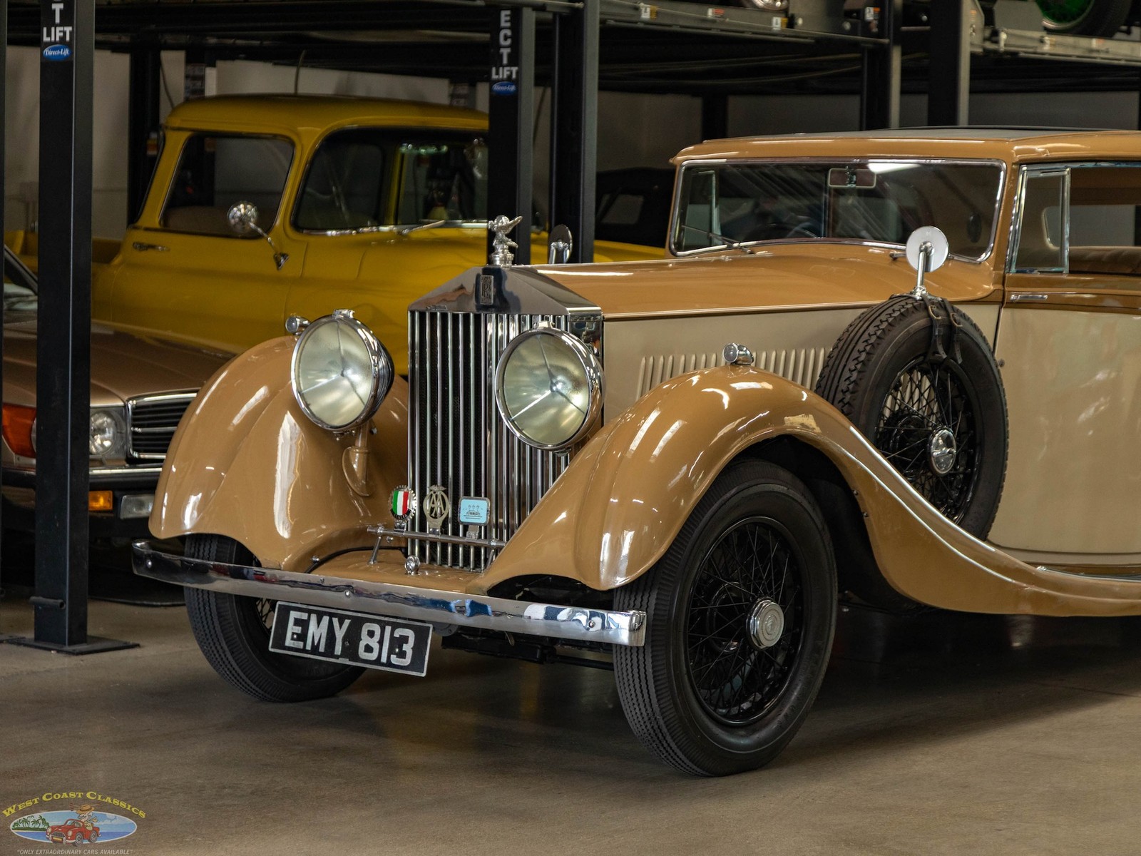 Rolls-Royce-2025-Coupe-by-Freestone-Webb-1935-2-Door-Coupe-8