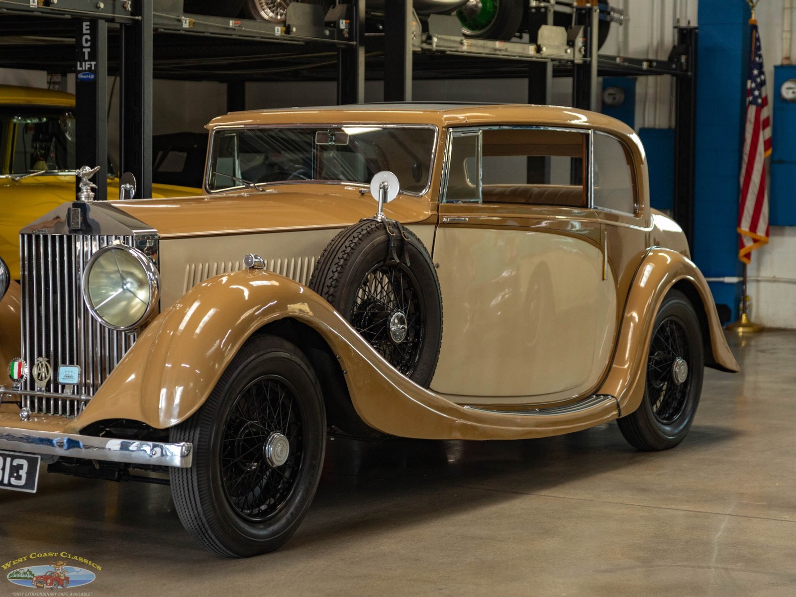 Rolls-Royce-2025-Coupe-by-Freestone-Webb-1935-2-Door-Coupe-9