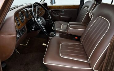 Rolls-Royce-Bentley-T2-1980-20