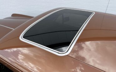 Rolls-Royce-Bentley-T2-1980-32