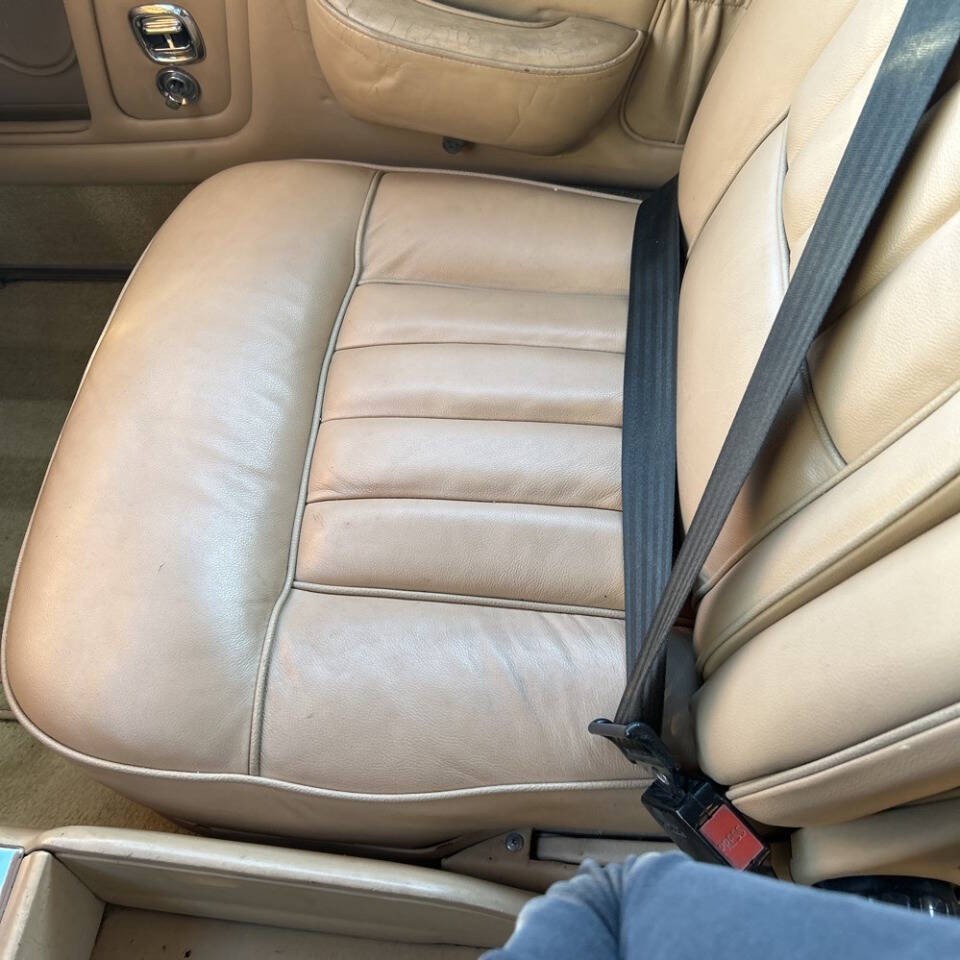 Rolls-Royce-Corniche-1980-Convertible-23