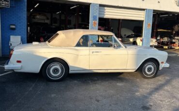 Rolls-Royce-Corniche-1980-Convertible-8