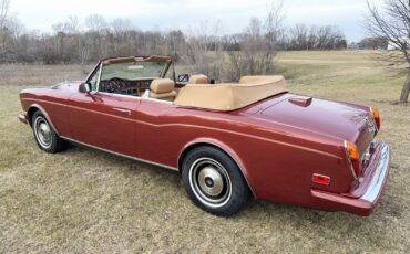 Rolls-Royce-Corniche-1985-16
