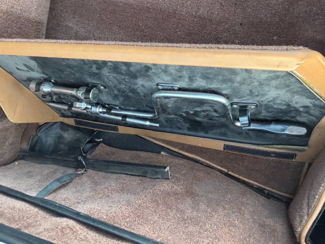 Rolls-Royce-Corniche-1987-Convertible-22