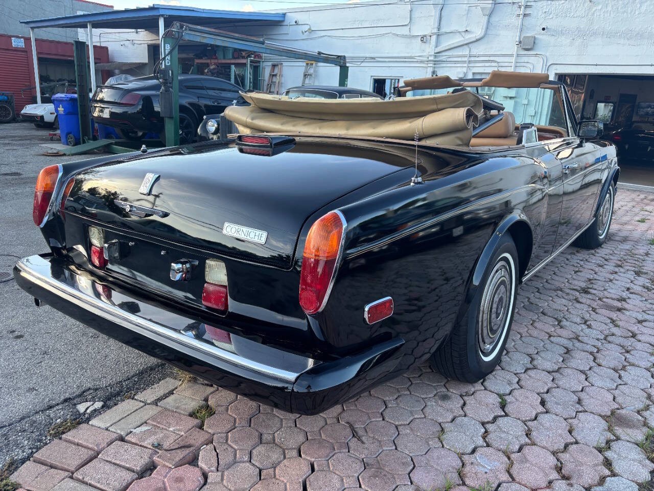 Rolls-Royce-Corniche-1987-Convertible-7