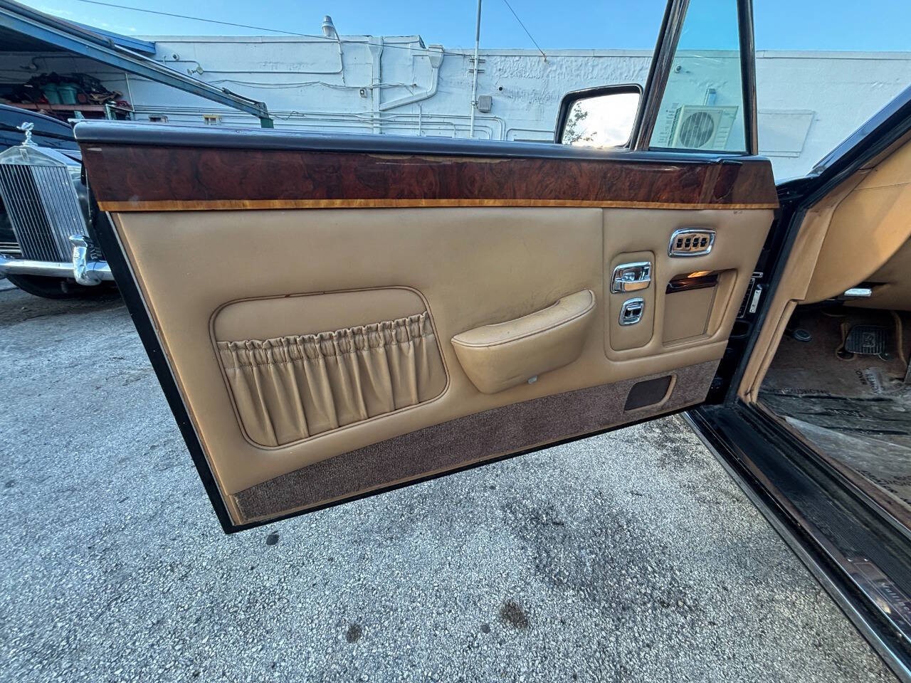 Rolls-Royce-Corniche-1987-Convertible-8