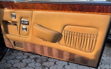 Rolls-Royce-Corniche-1987-Convertible-9