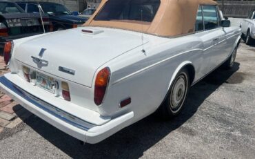 Rolls-Royce-Corniche-1988-Convertible-2