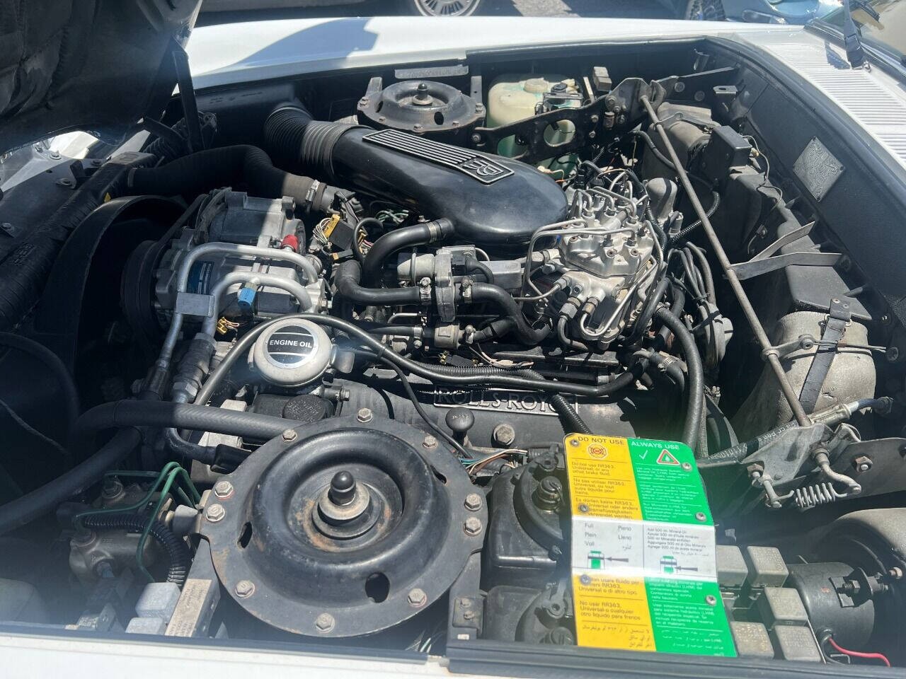 Rolls-Royce-Corniche-1988-Convertible-4