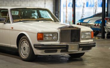 Rolls-Royce-Flying-Spur-1995-Sedan-10