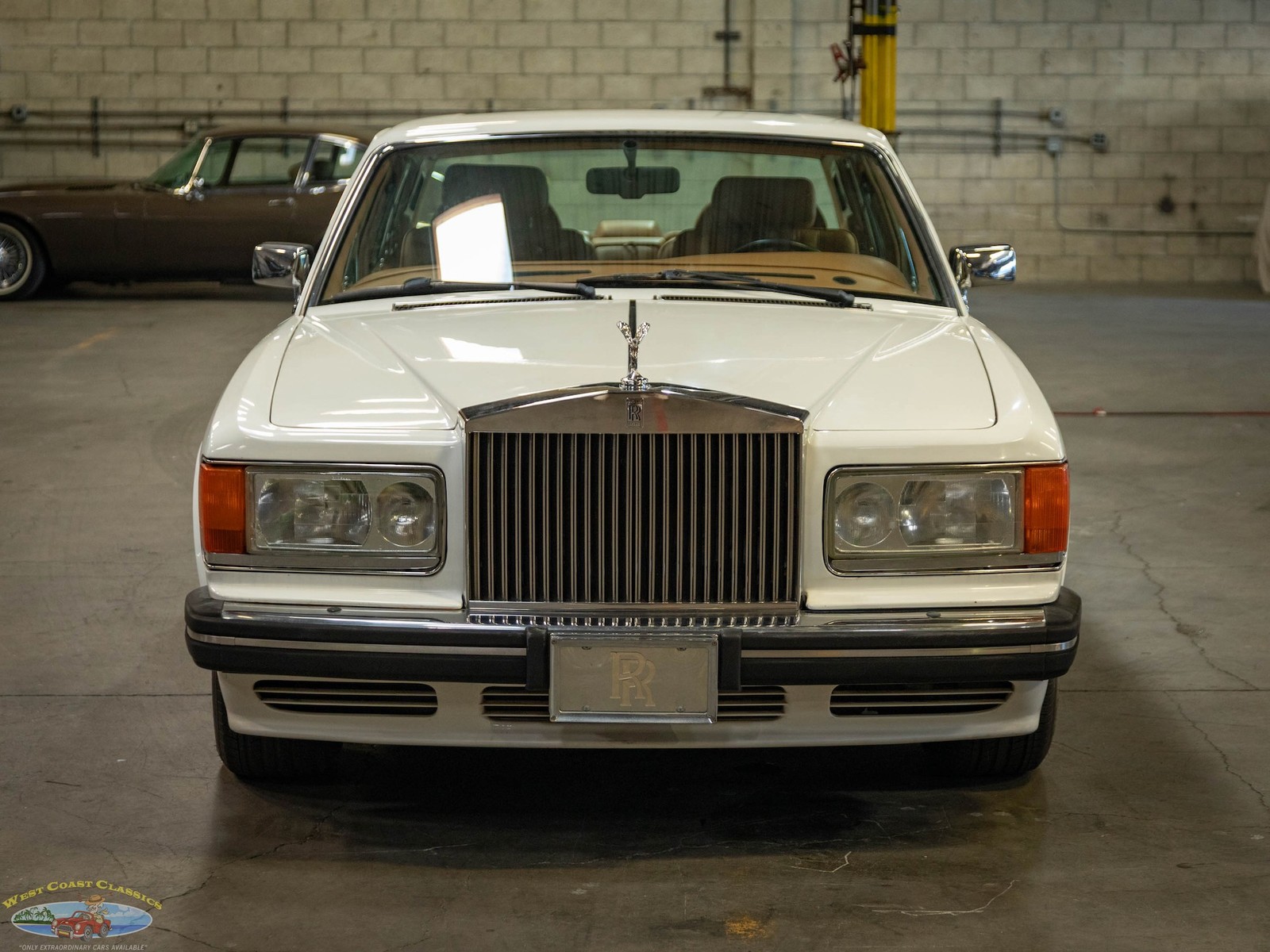 Rolls-Royce-Flying-Spur-1995-Sedan-13
