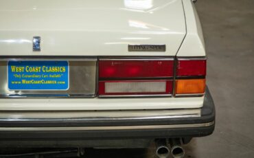 Rolls-Royce-Flying-Spur-1995-Sedan-20