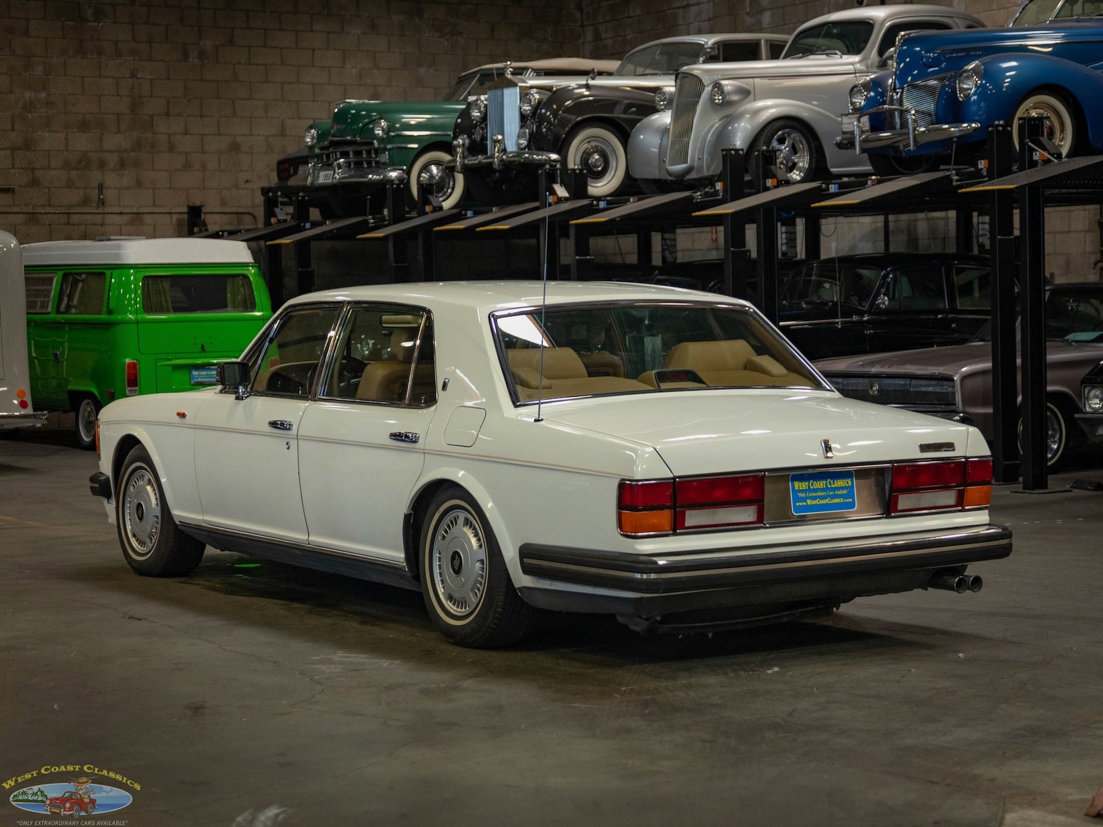 Rolls-Royce-Flying-Spur-1995-Sedan-21