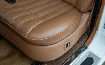 Rolls-Royce-Flying-Spur-1995-Sedan-28