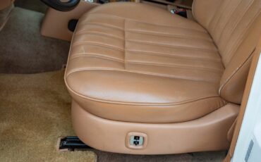 Rolls-Royce-Flying-Spur-1995-Sedan-31