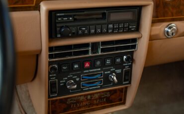 Rolls-Royce-Flying-Spur-1995-Sedan-39