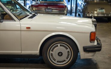 Rolls-Royce-Flying-Spur-1995-Sedan-7