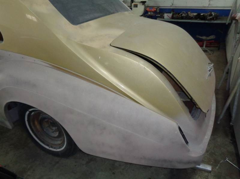 Rolls-Royce-Phantom-1961-Sedan-4