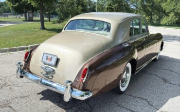 Rolls-Royce-Silver-Cloud-1959-13