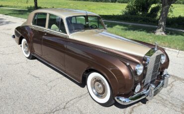 Rolls-Royce-Silver-Cloud-1959-17