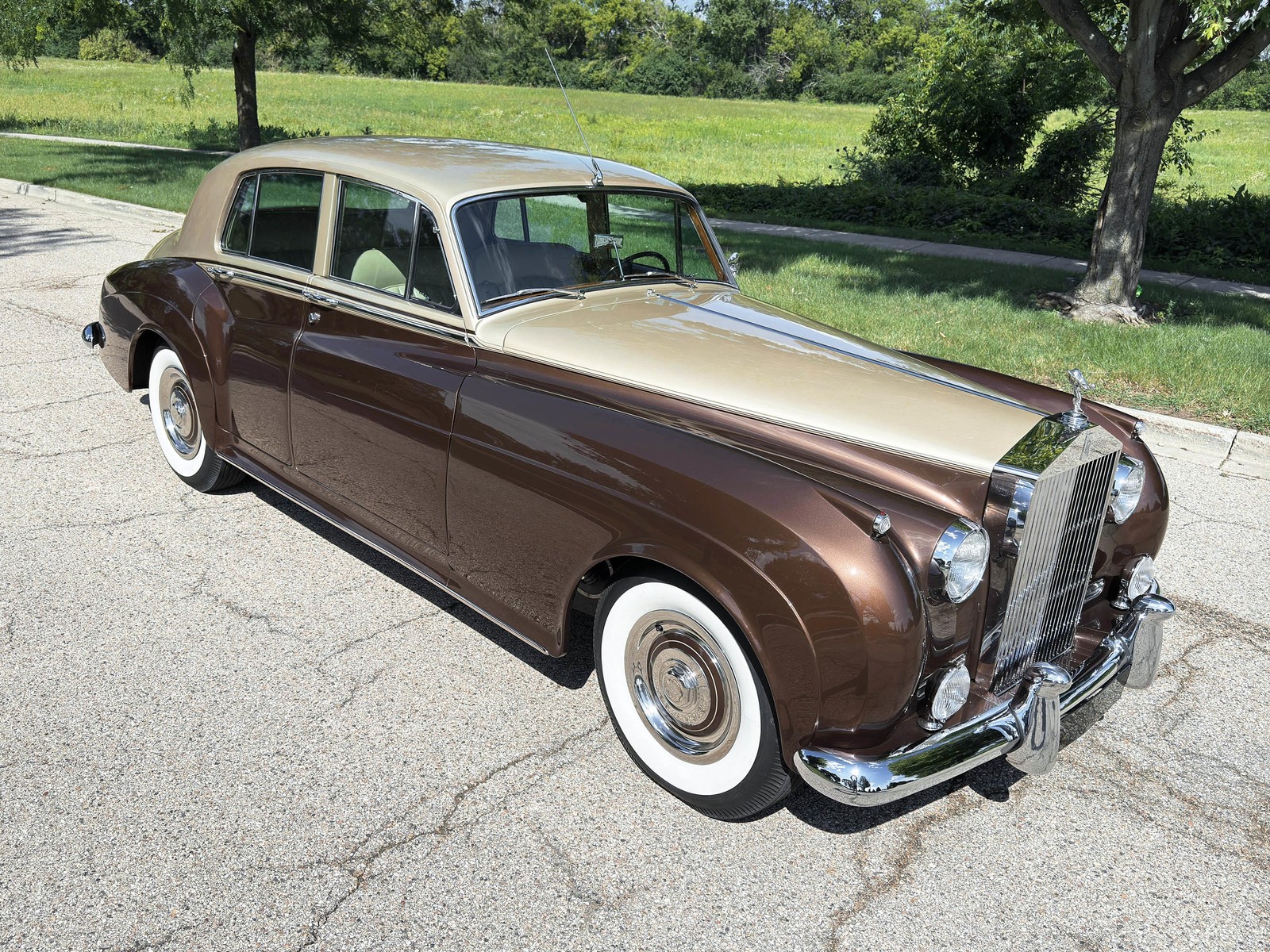 Rolls-Royce-Silver-Cloud-1959-17