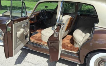 Rolls-Royce-Silver-Cloud-1959-18
