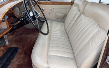 Rolls-Royce-Silver-Cloud-1959-20