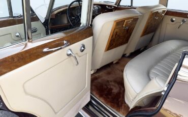 Rolls-Royce-Silver-Cloud-1959-22