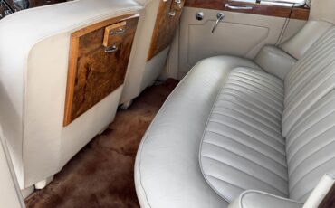 Rolls-Royce-Silver-Cloud-1959-23