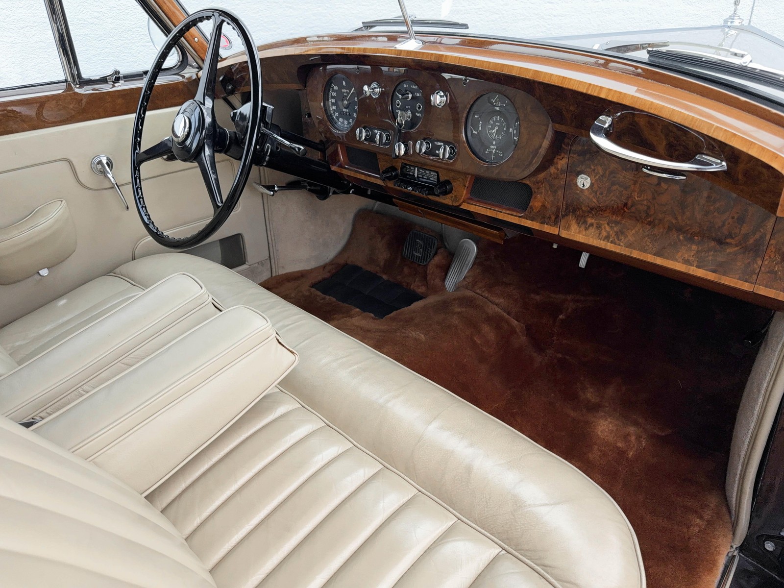 Rolls-Royce-Silver-Cloud-1959-28