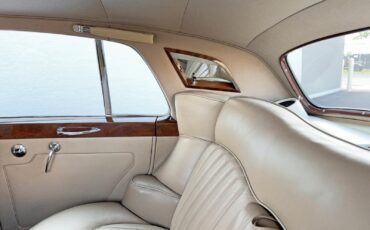 Rolls-Royce-Silver-Cloud-1959-30