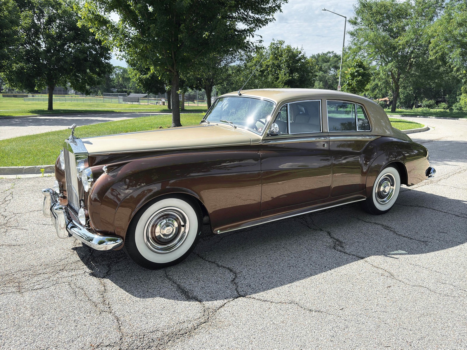 Rolls-Royce-Silver-Cloud-1959-6