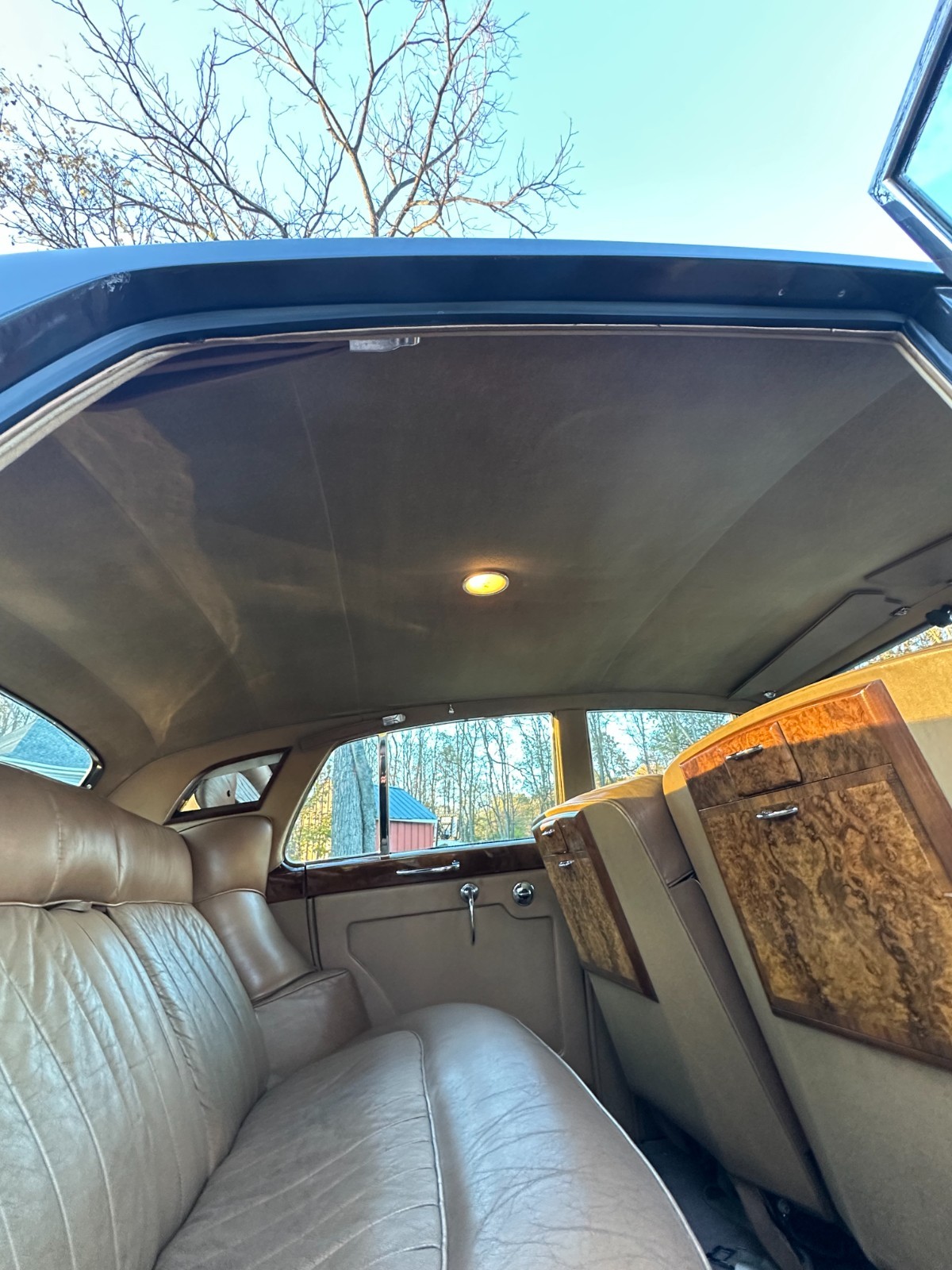 Rolls-Royce-Silver-Cloud-1961-Sedan-13