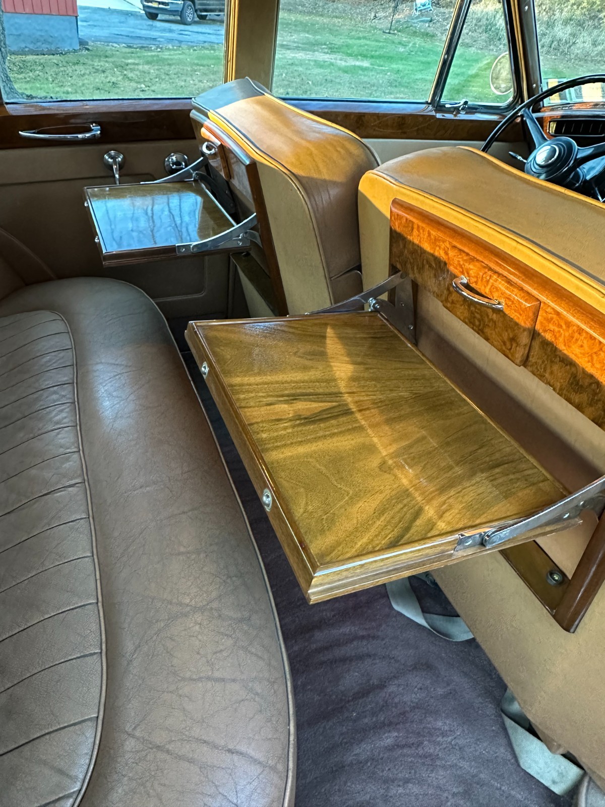 Rolls-Royce-Silver-Cloud-1961-Sedan-15