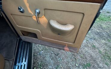 Rolls-Royce-Silver-Cloud-1961-Sedan-17