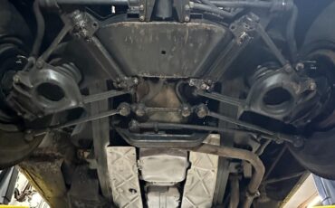 Rolls-Royce-Silver-Cloud-1961-Sedan-24