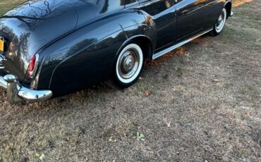 Rolls-Royce-Silver-Cloud-1961-Sedan-7