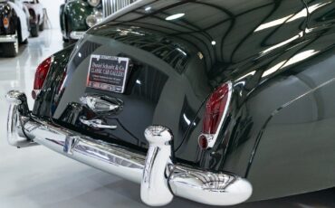 Rolls-Royce-Silver-Cloud-1963-Saloon-11