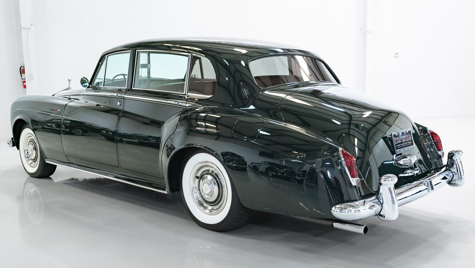 Rolls-Royce-Silver-Cloud-1963-Saloon-7