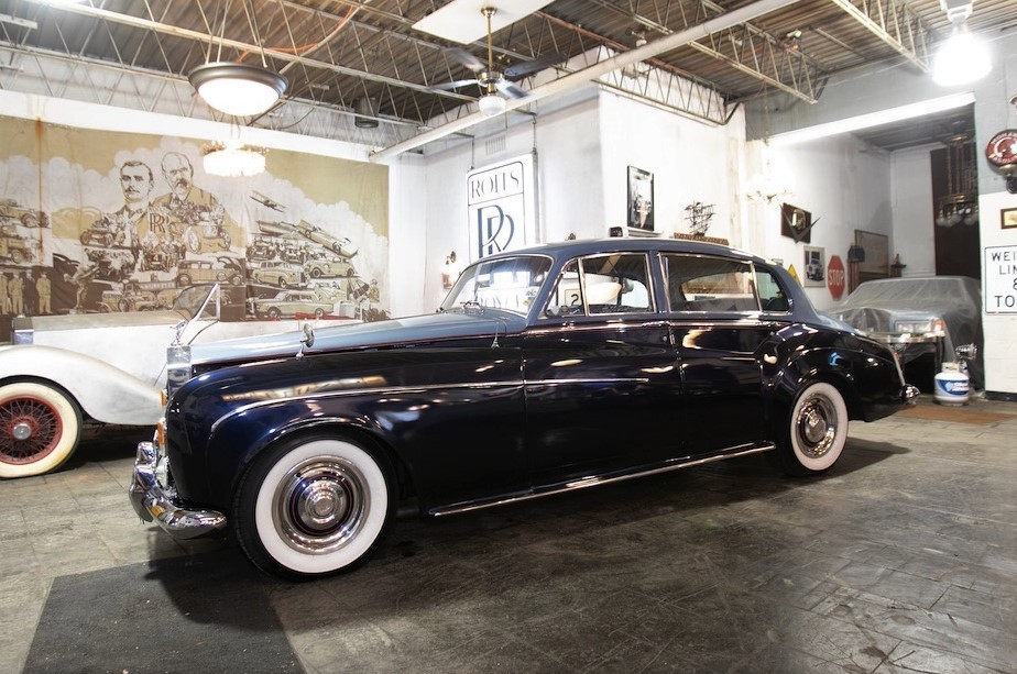 Rolls-Royce-Silver-Cloud-1964-Sedan-1