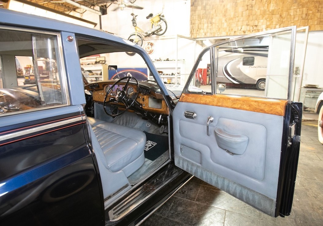 Rolls-Royce-Silver-Cloud-1964-Sedan-4