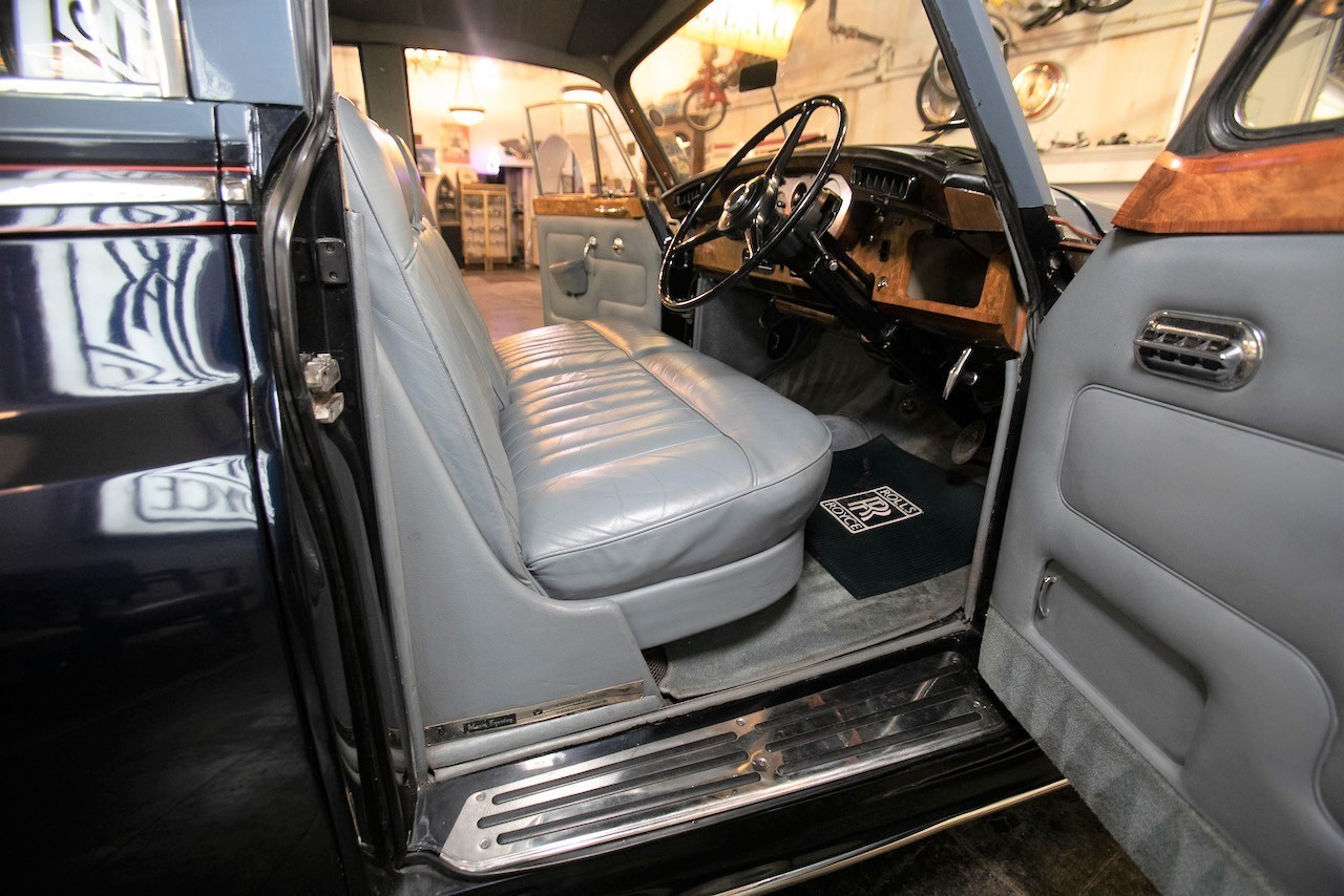 Rolls-Royce-Silver-Cloud-1964-Sedan-5