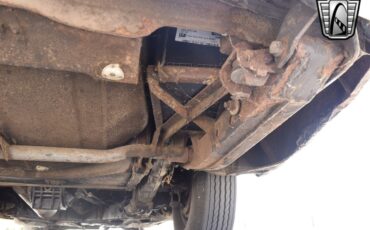 Rolls-Royce-Silver-Cloud-1965-sedan-15