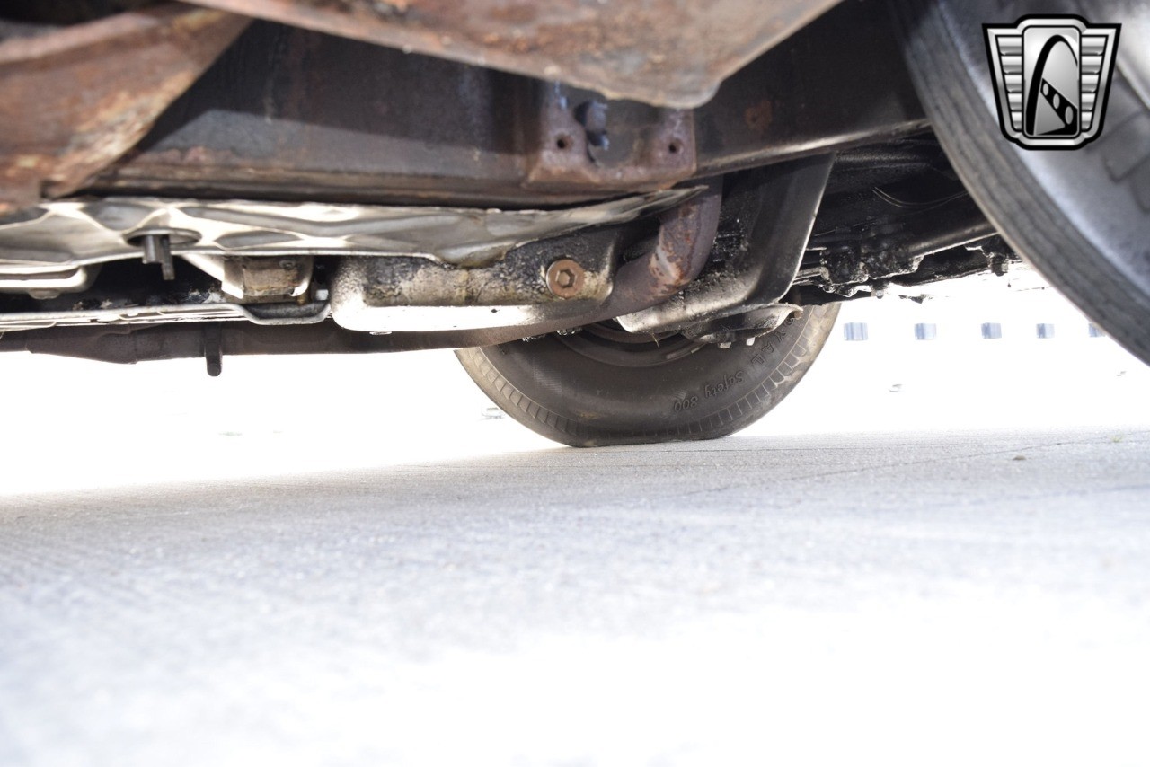 Rolls-Royce-Silver-Cloud-1965-sedan-18