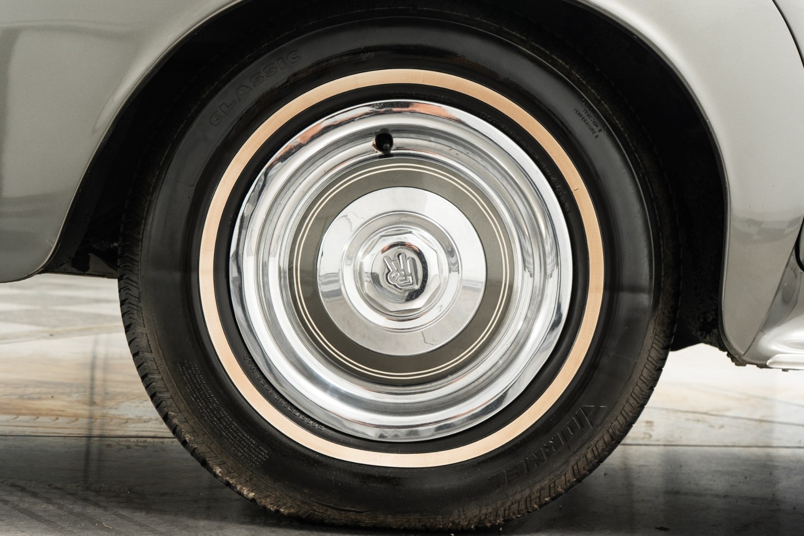 Rolls-Royce-Silver-Cloud-II-1960-Sedan-38