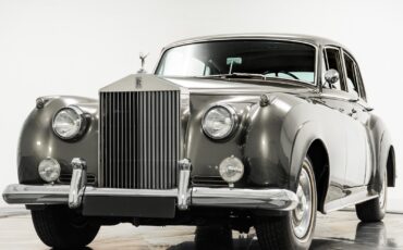 Rolls-Royce-Silver-Cloud-II-1960-Sedan-4