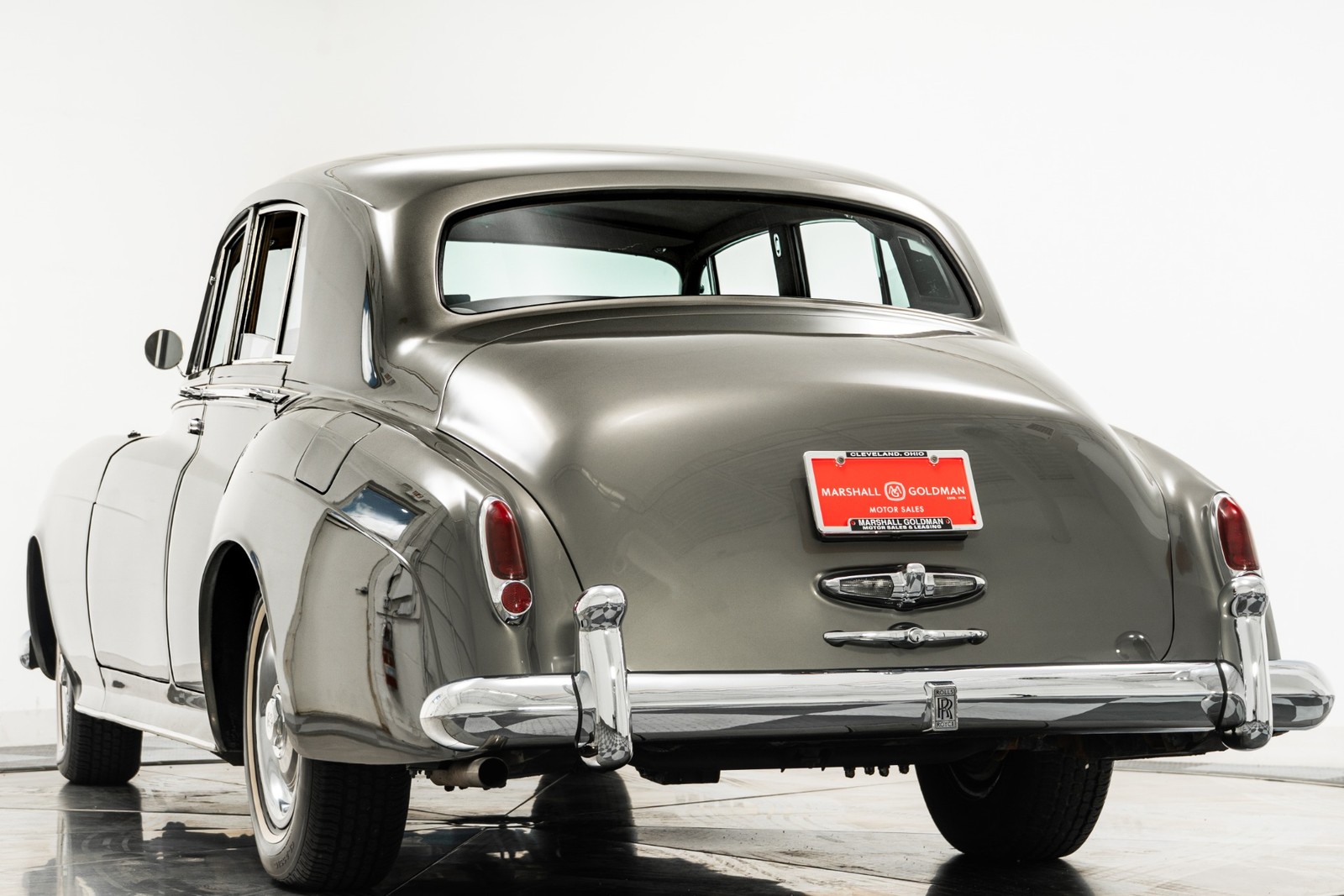 Rolls-Royce-Silver-Cloud-II-1960-Sedan-6