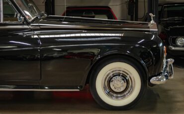 Rolls-Royce-Silver-Cloud-III-1963-4-Door-Sedan-3