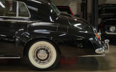 Rolls-Royce-Silver-Cloud-III-1963-4-Door-Sedan-7