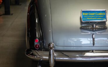 Rolls-Royce-Silver-Dawn-Lightweight-H.J.-Mulliner-1955-4-Door-Sedan-19